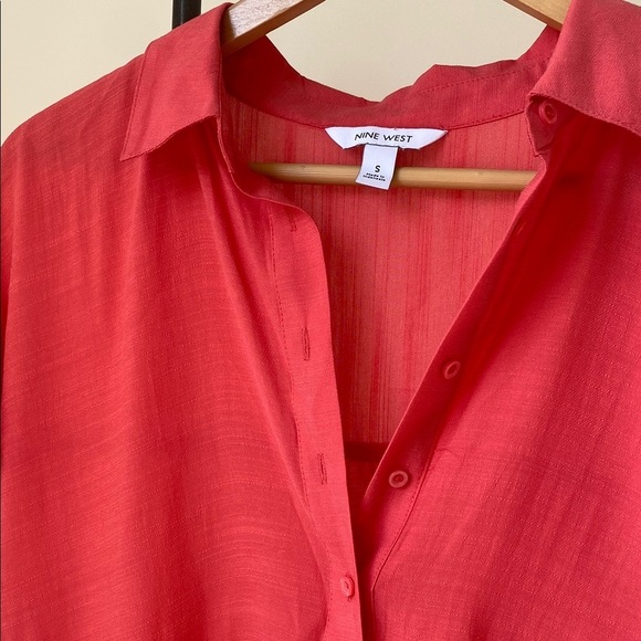 Nine West Pink Button Down Tie Front Top - Picture 2 of 4